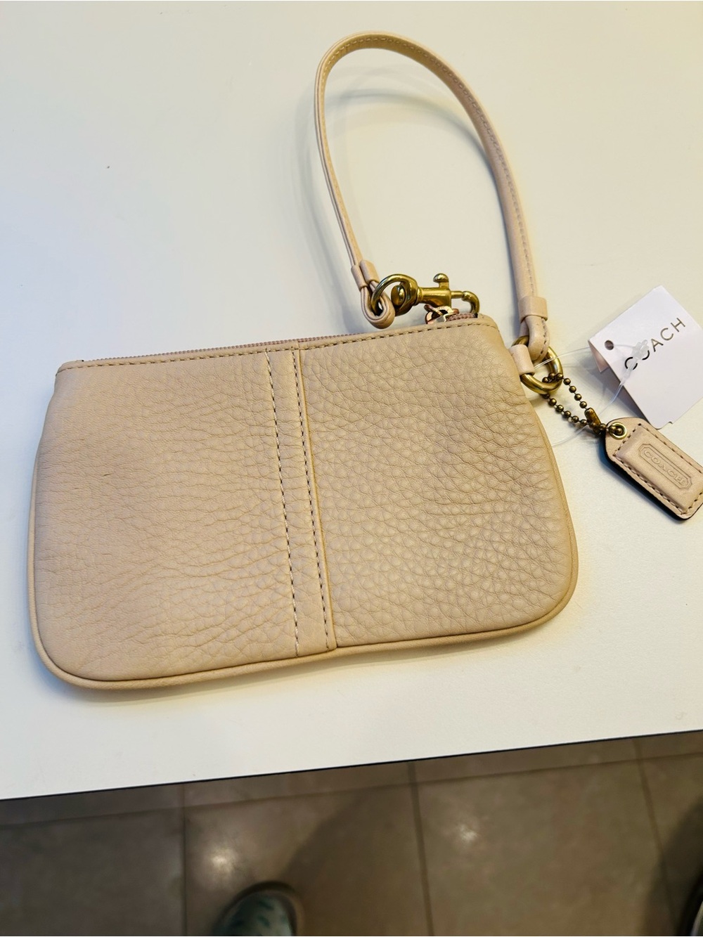 Coach Cream Pebbled Leather Wristlet with Gold Hardware NWT